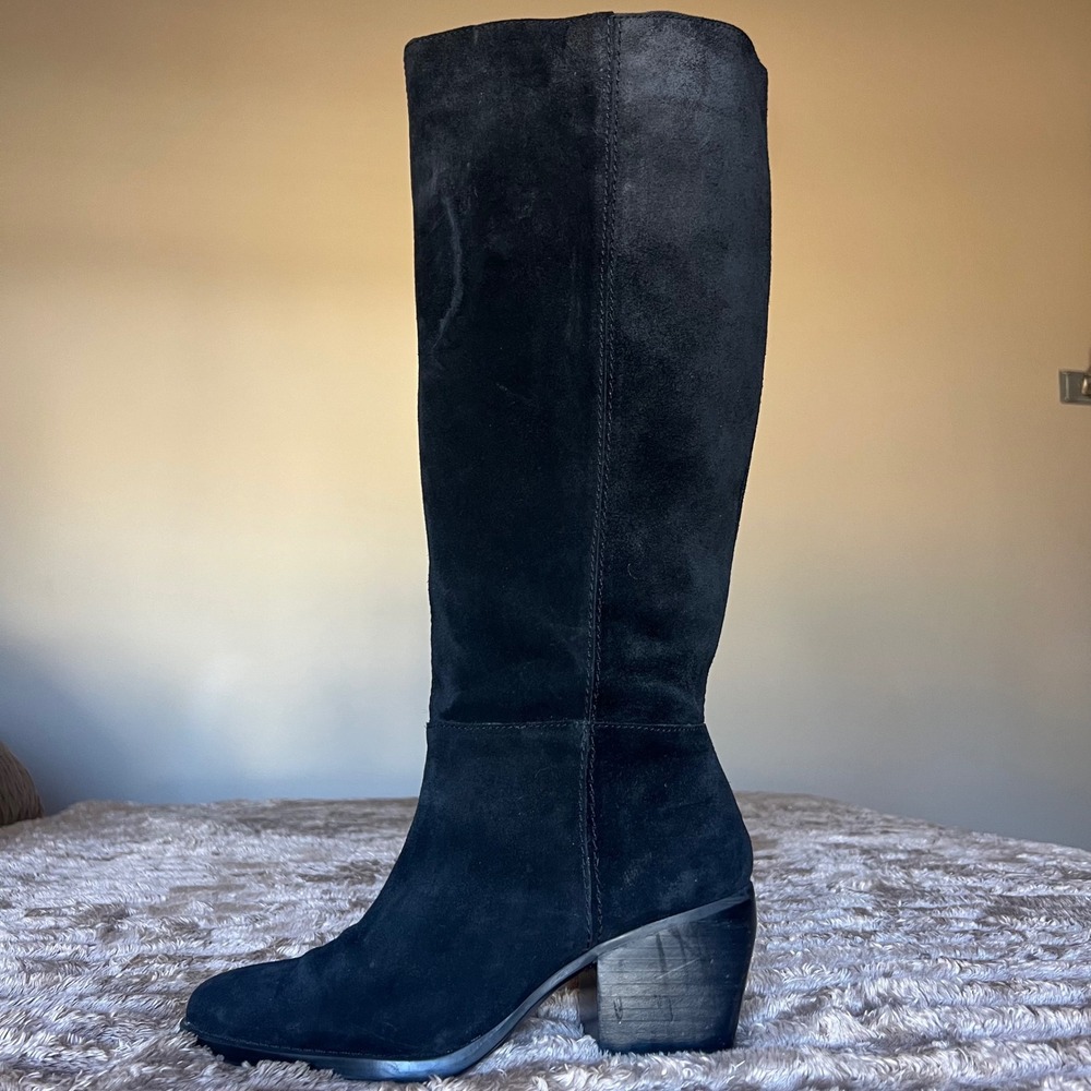 Naturalizer Fae Black Suede Knee High BootBlock Heel Wide Calf Women‎ US 6W Chic
